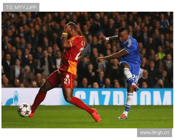 帕纳辛奈科斯二比二战平比尔森