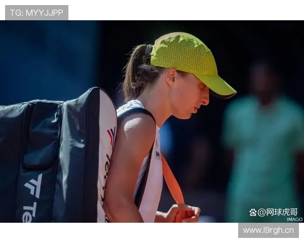 抓马！斯瓦泰克挖墙角引风波